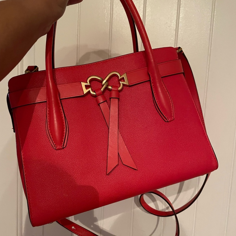 ON HOLD FOR @BLAQUEEN81